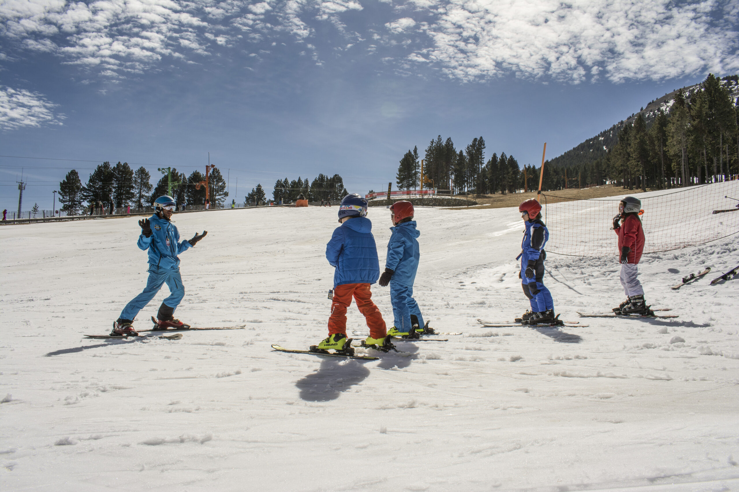 cursillo flexible de esquí